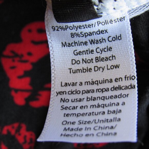 Red Lips Leggings - Picture 3 of 3